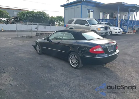 2009 Mercedes-Benz Clk 350 из США, поврежденный, VIN WDBTK56G89T104111